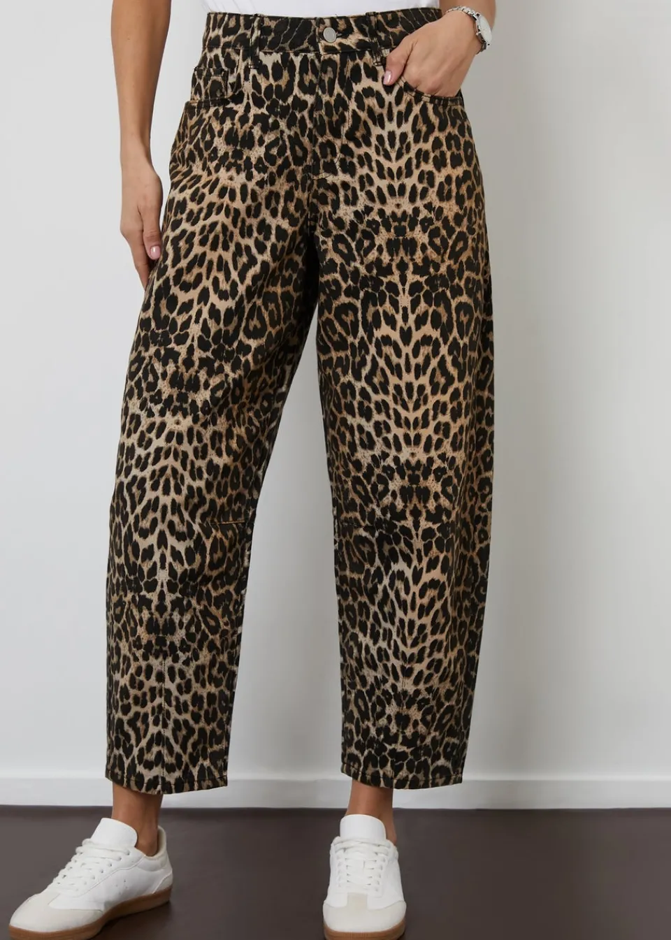Jeans & Jeggings>Threadbare Brown Leopard Print Barrel Leg Denim Jeans
