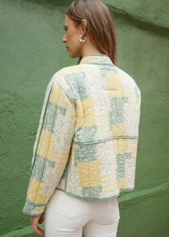 Coats & Jackets><noscript><img width=