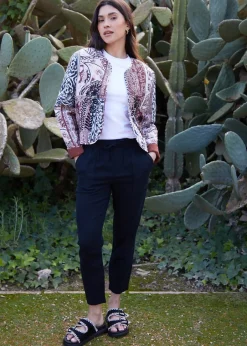 Coats & Jackets><noscript><img width=