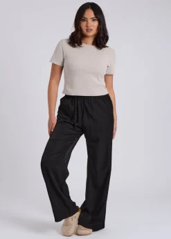 Trousers><noscript><img width=