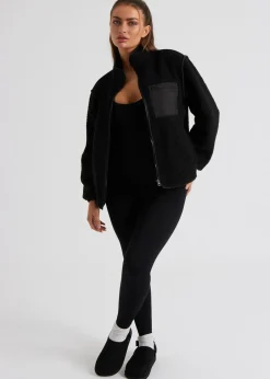 Coats & Jackets><noscript><img width=