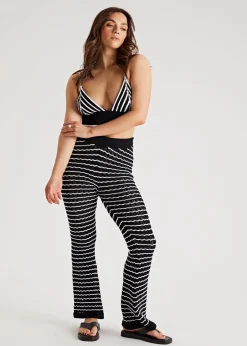 Trousers><noscript><img width=