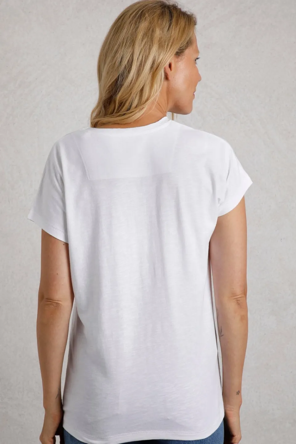 T-Shirts>Weird Fish White Fly Free Slub Graphic T-Shirt