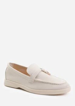 Footwear><noscript><img width=