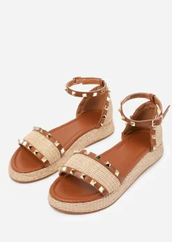 Footwear><noscript><img width=