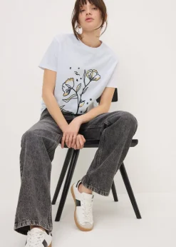 T-Shirts><noscript><img width=