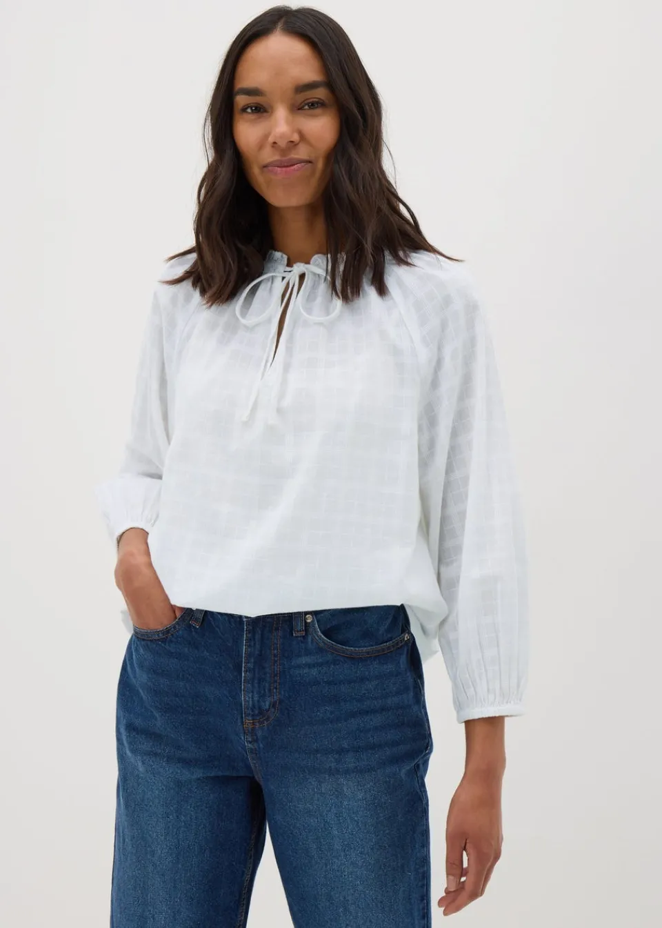 Tops>Papaya White Textured Tie Neck Blouse