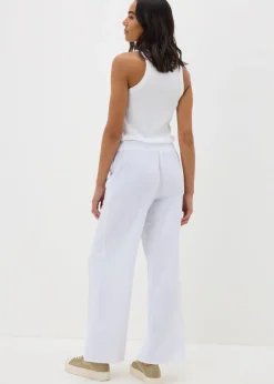 Trousers><noscript><img width=
