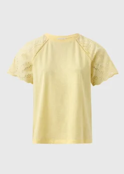 T-Shirts><noscript><img width=