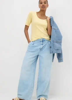 T-Shirts>Papaya Scoop Neck Ribbed Fitted T-Shirt Yellow