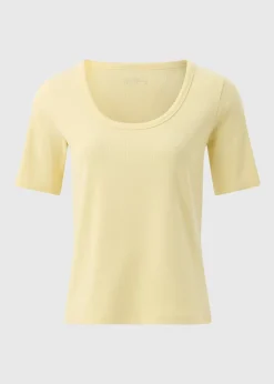 T-Shirts><noscript><img width=