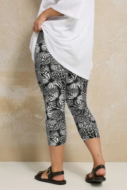 Loungewear><noscript><img width=