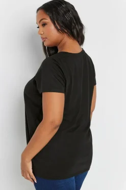 T-Shirts><noscript><img width=