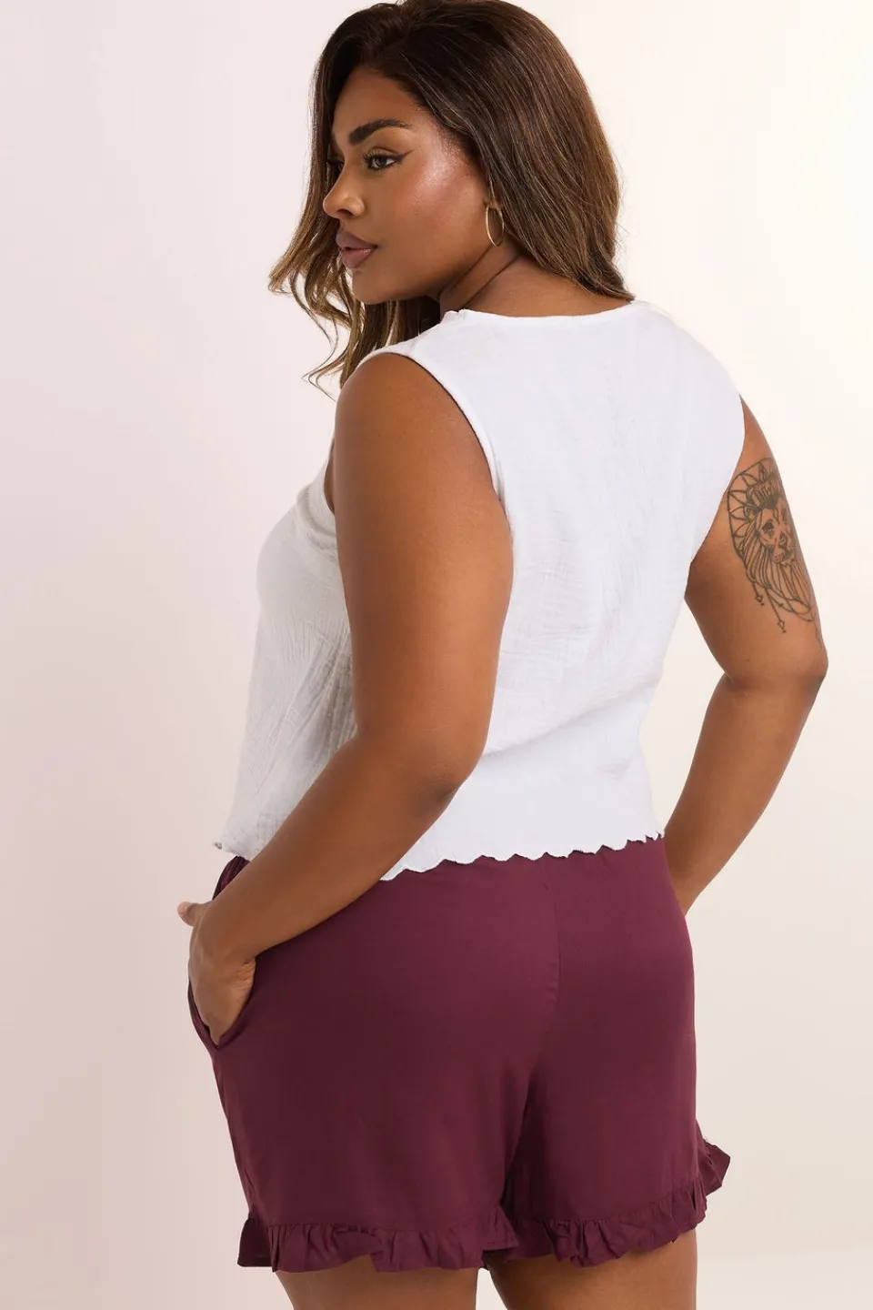 Shorts>YOURS Curve Berry Red Beaded Frill Hem Shorts