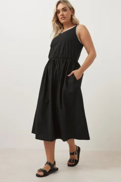 Dresses><noscript><img width=