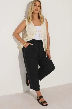 Trousers><noscript><img width=