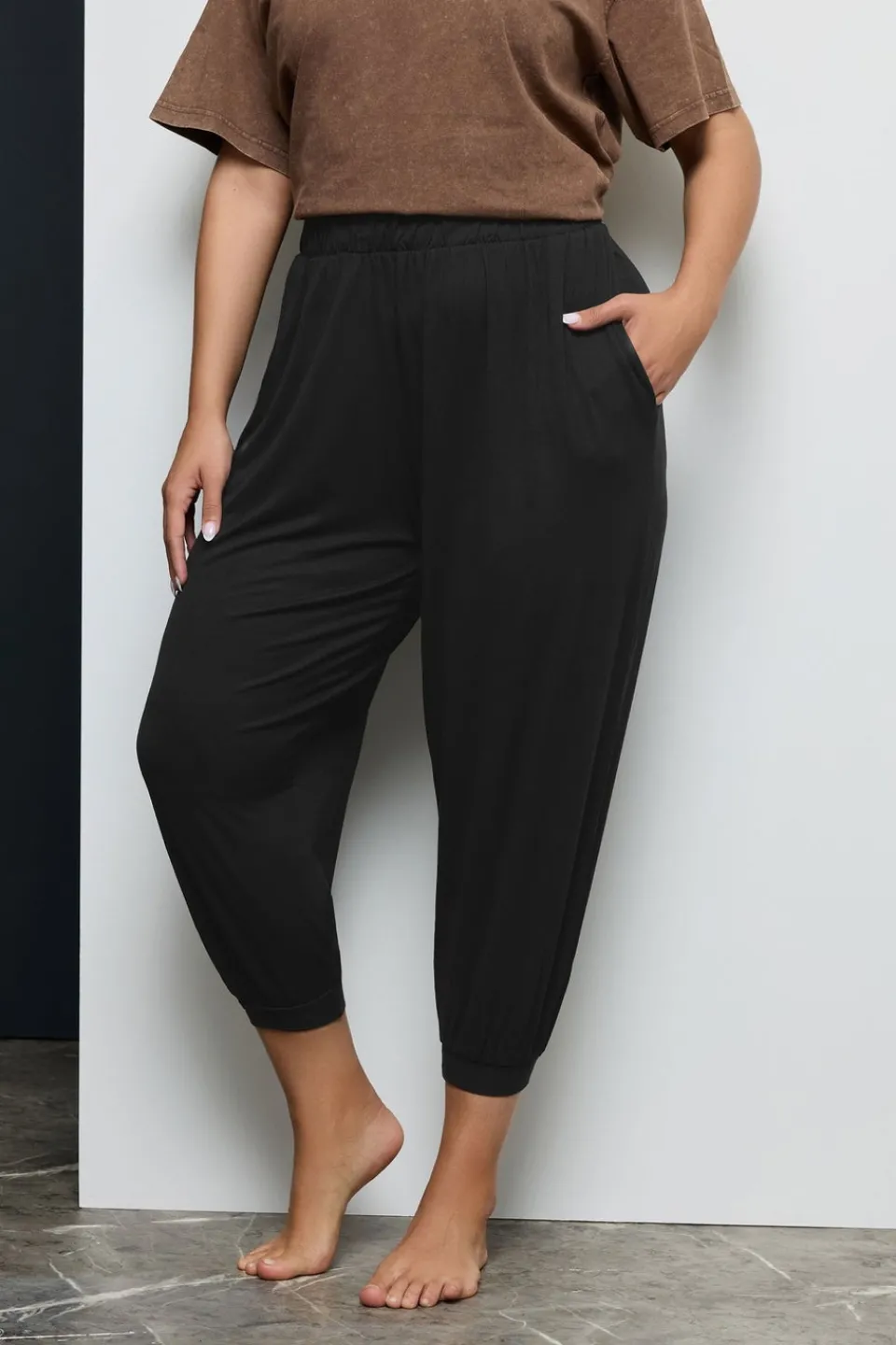 Trousers>YOURS Curve Black Cropped Jersey Harem Joggers