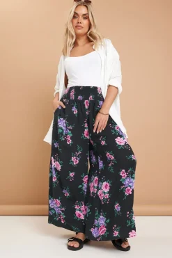 Trousers><noscript><img width=
