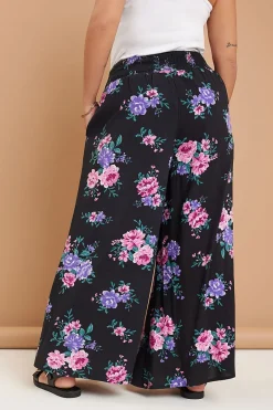 Trousers><noscript><img width=