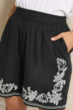 Shorts><noscript><img width=
