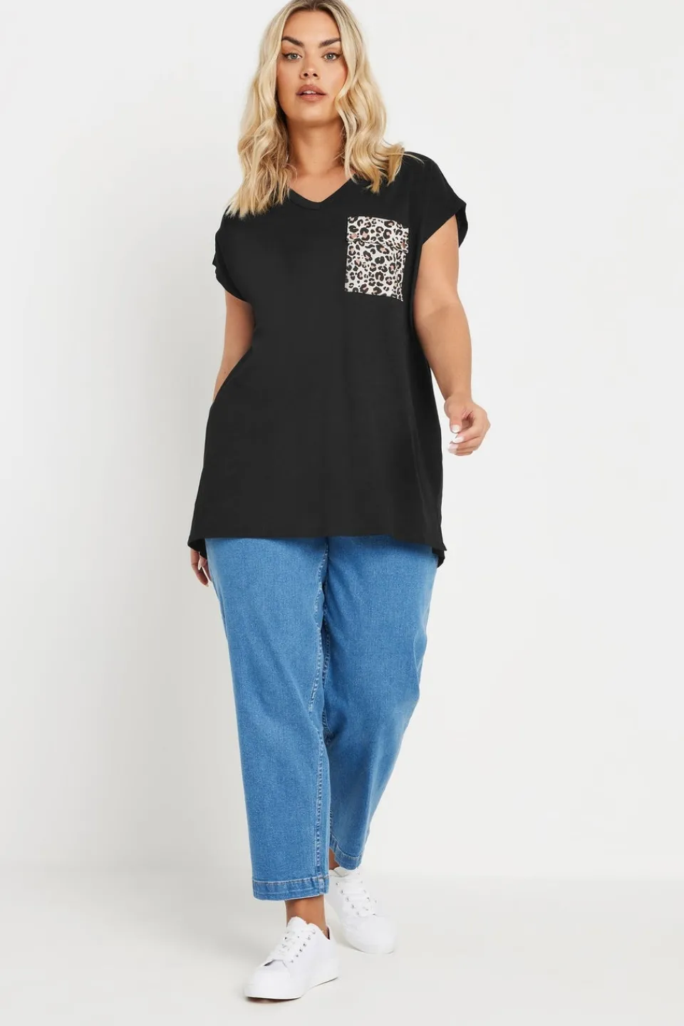 T-Shirts>YOURS Curve Black Leopard Print Pocket T Shirt