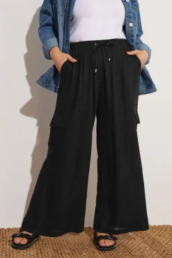 Trousers><noscript><img width=