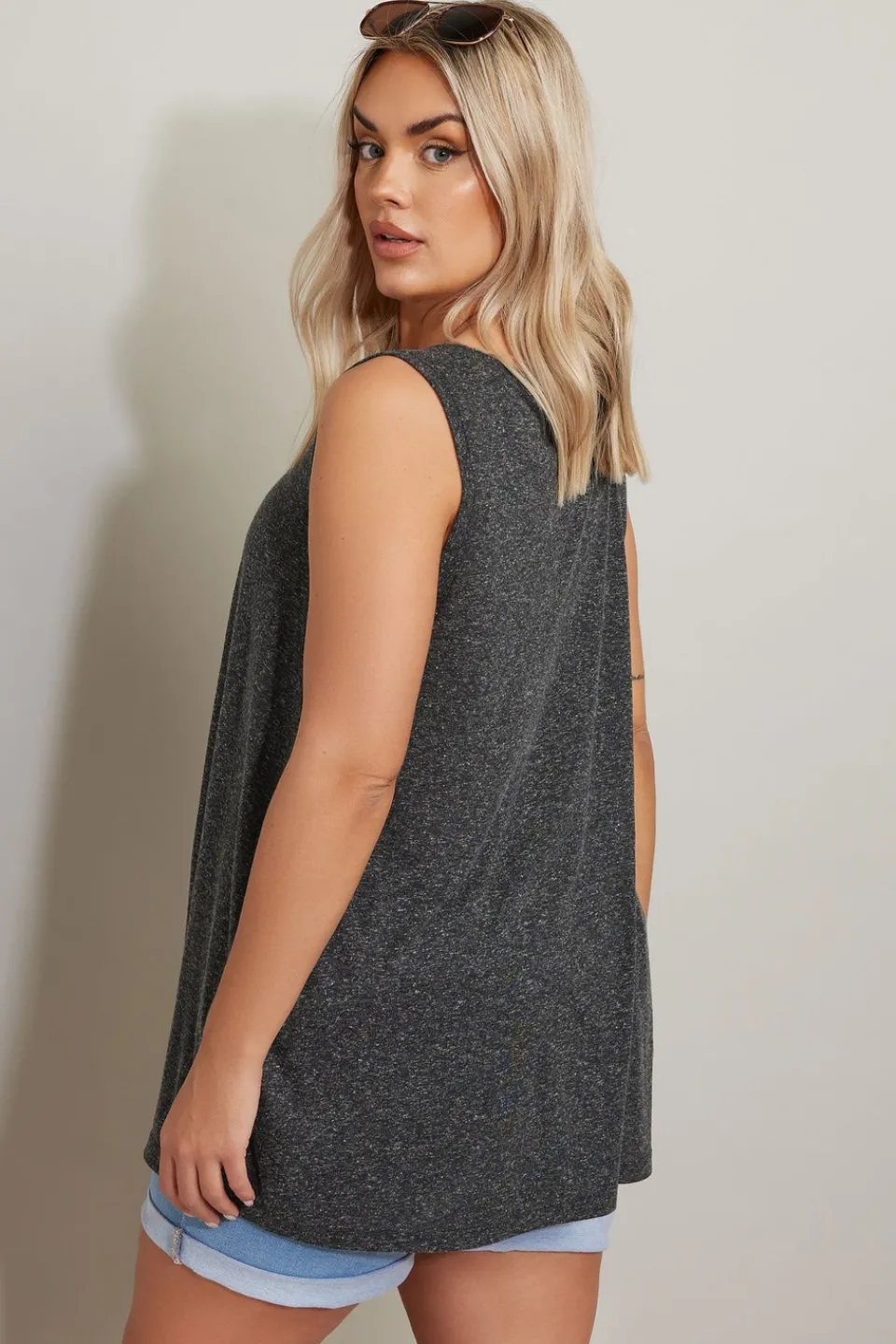 Tops>YOURS Curve Black Linen Vest Top