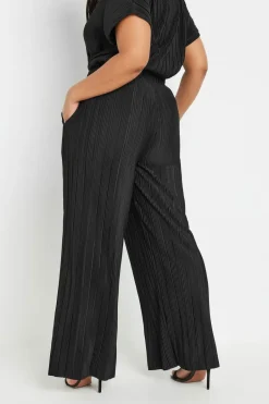 Trousers><noscript><img width=