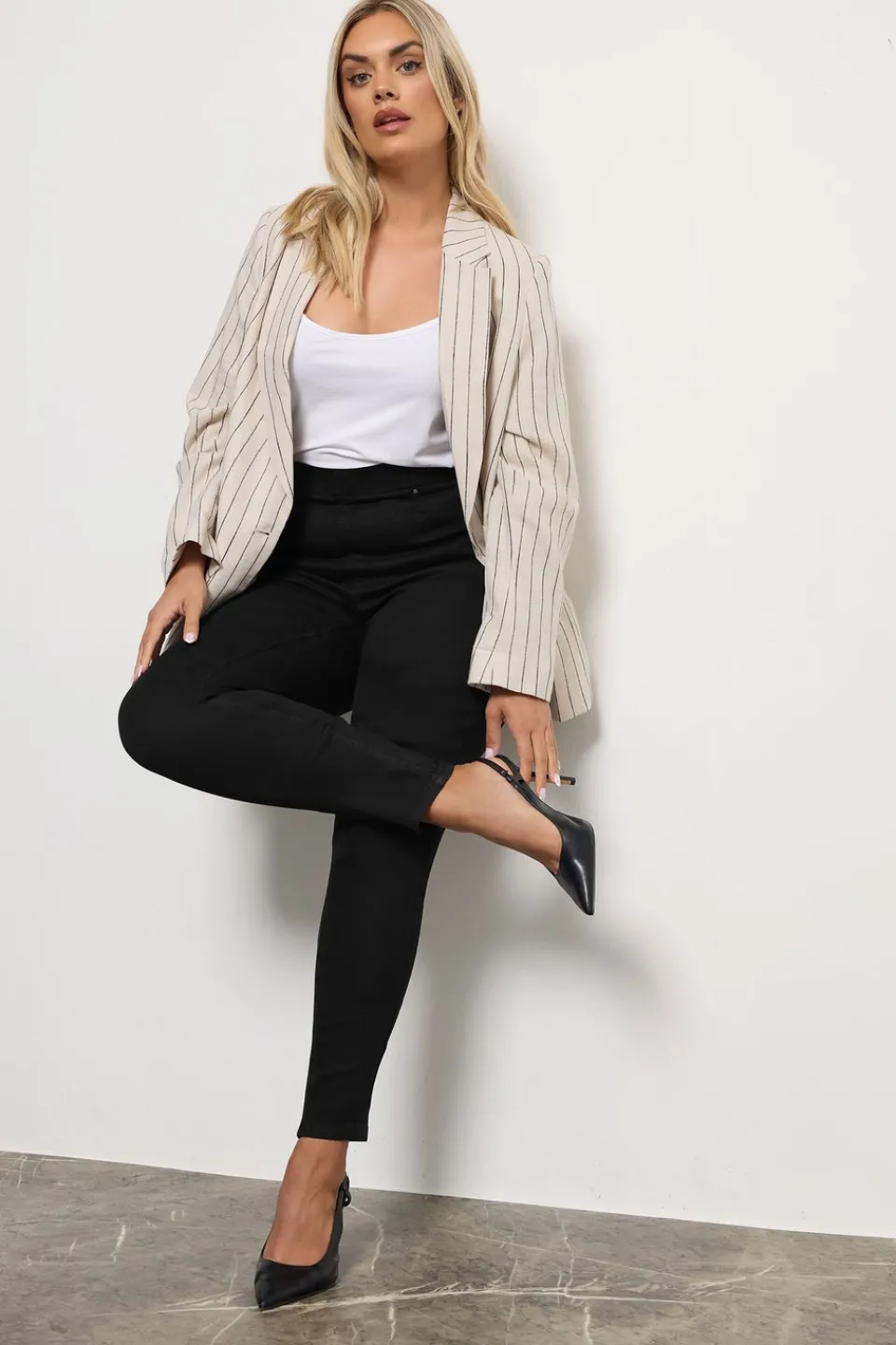 Jeans & Jeggings>YOURS Curve Black Pull On Stretch Jenny Jeggings