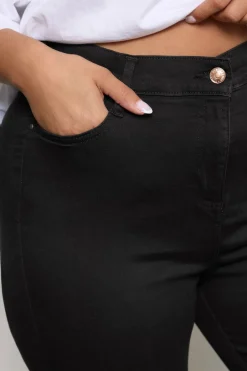 Jeans & Jeggings><noscript><img width=