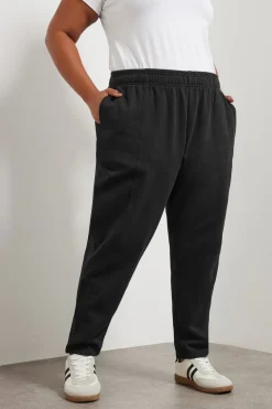 Loungewear><noscript><img width=