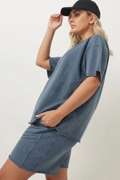 T-Shirts><noscript><img width=