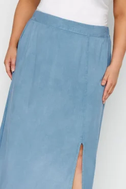 Skirts><noscript><img width=