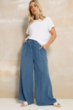 Trousers><noscript><img width=