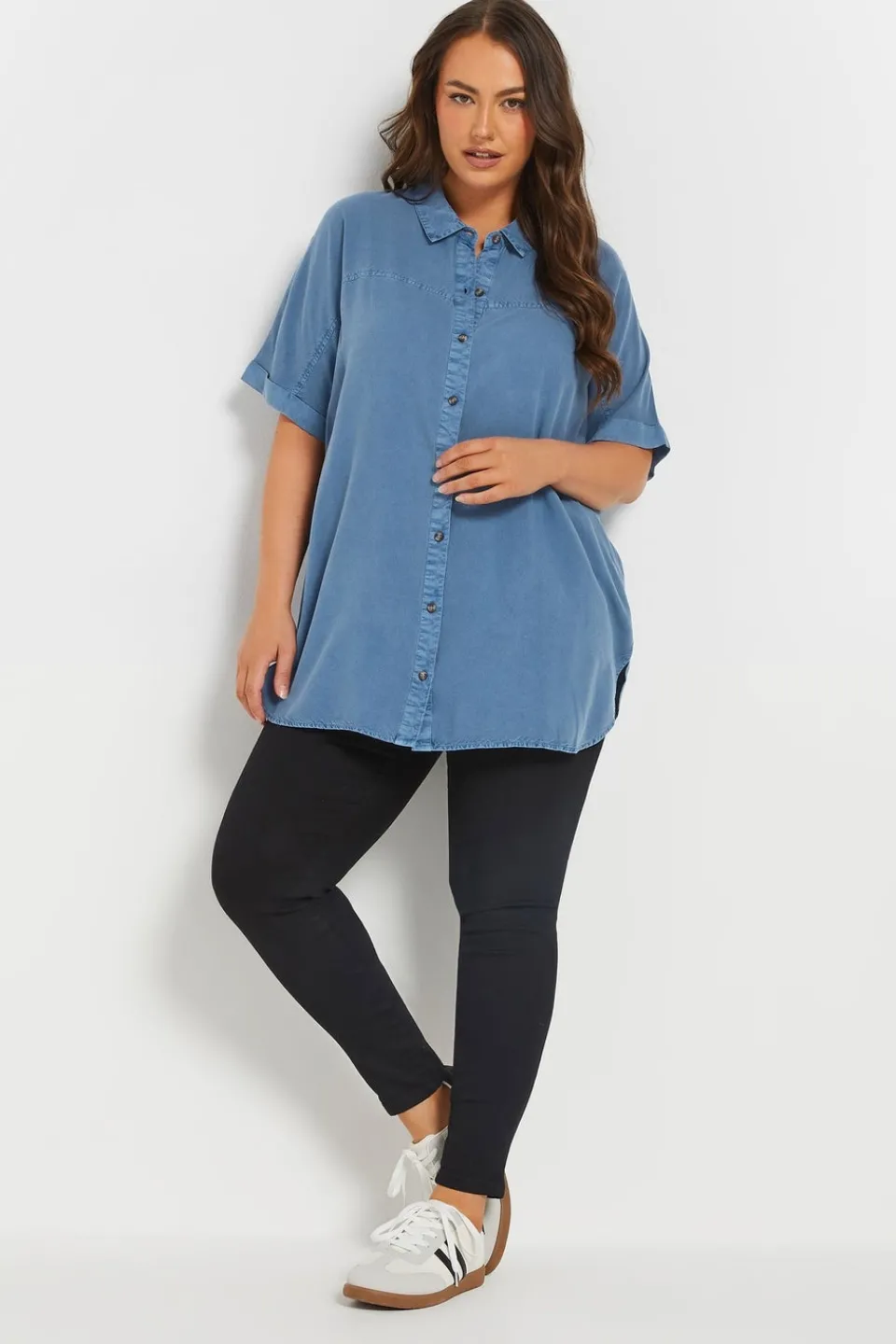 Tops>YOURS Curve Blue Short Sleeve Chambray Shirt