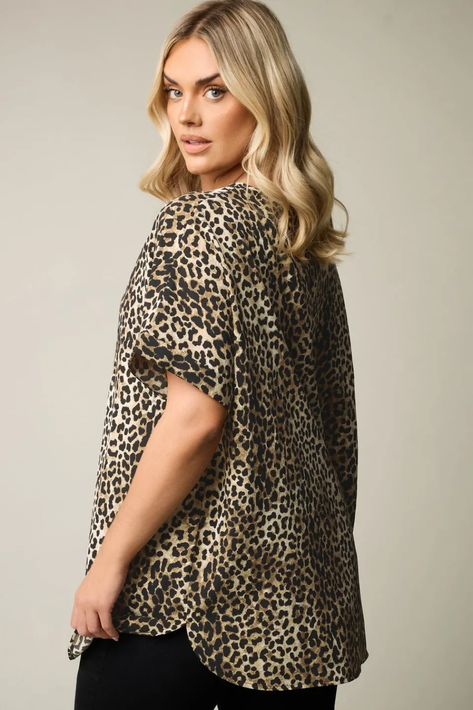 Tops>YOURS Curve Brown Leopard Print Metal Trim Blouse