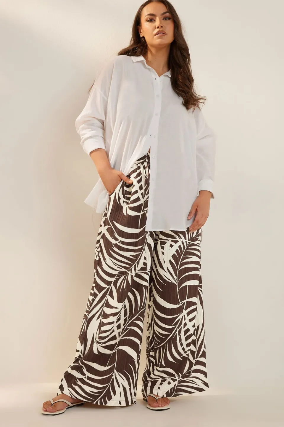 Trousers>YOURS Curve Brown Palm Print Textured Wide Leg Trousers