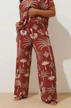 Trousers><noscript><img width=