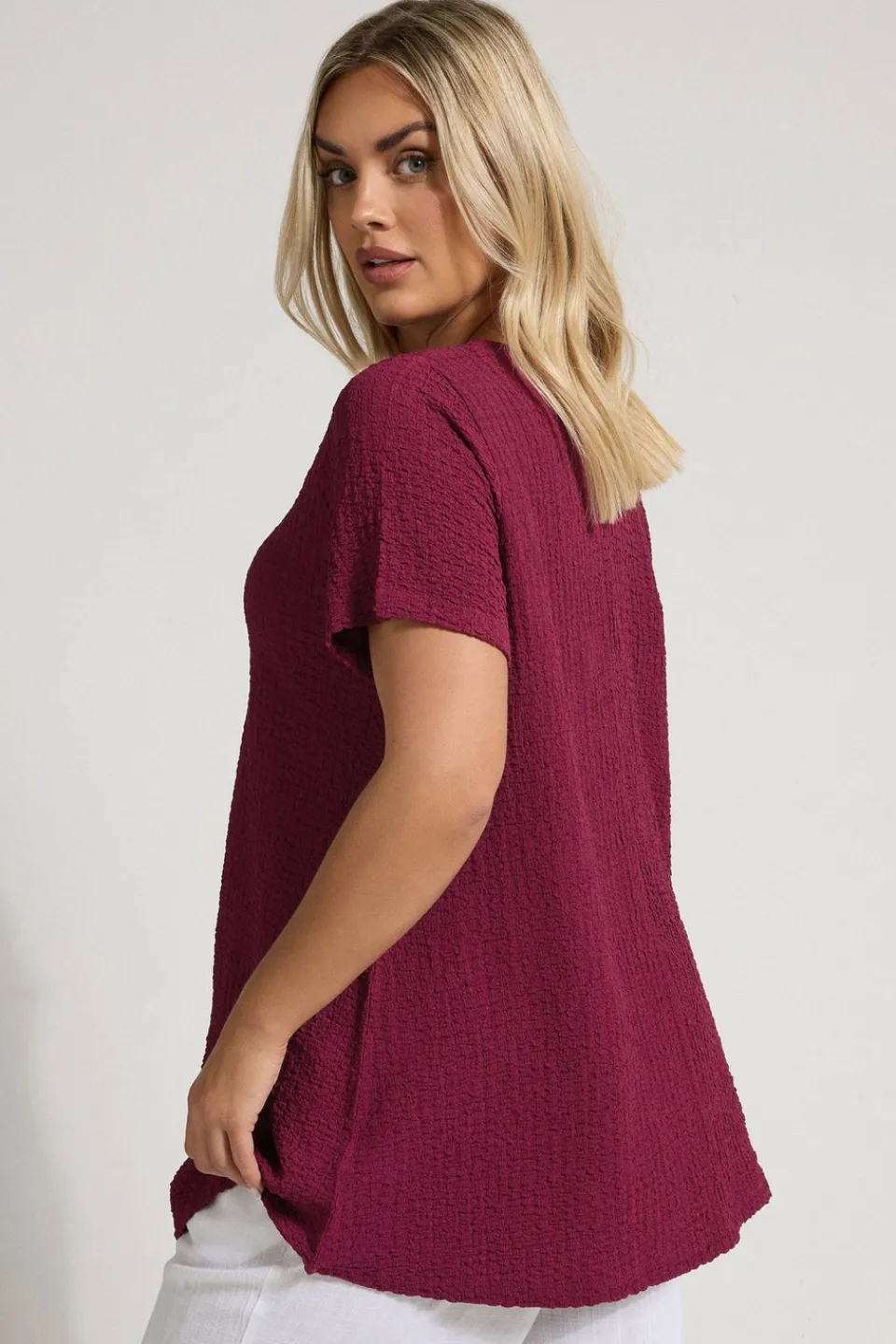 T-Shirts>YOURS Curve Dark Pink Textured Swing Top