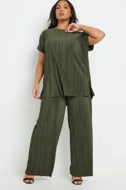 Trousers><noscript><img width=
