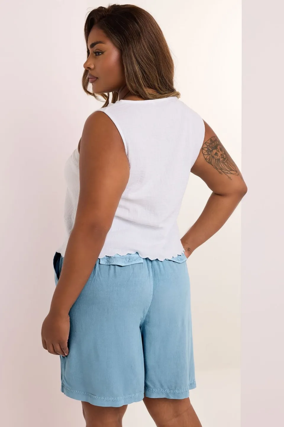 Shorts>YOURS Curve Light Blue Chambray Pull On Shorts