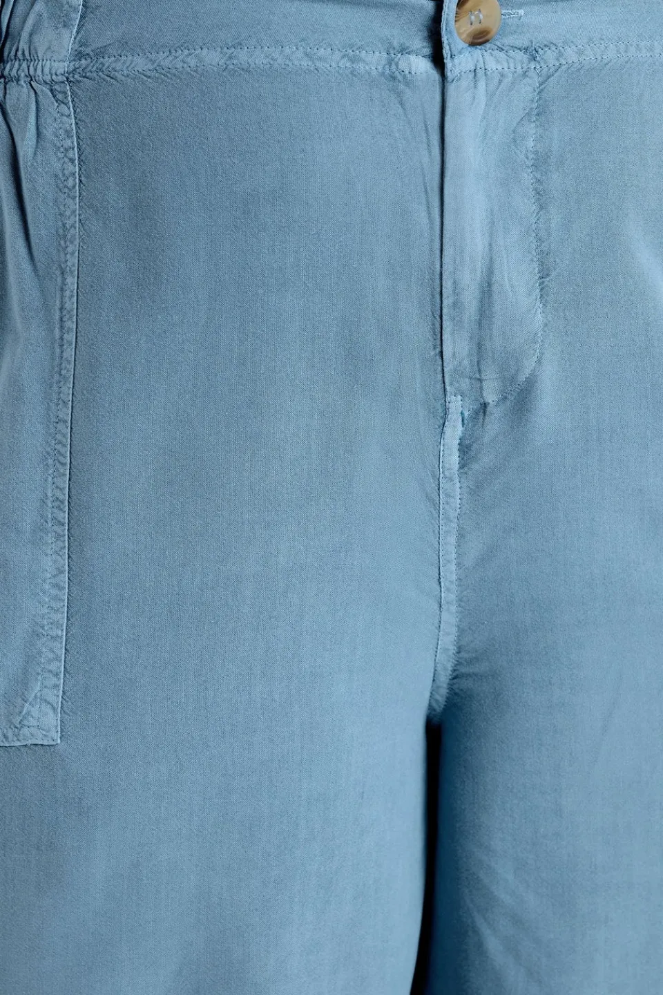 Shorts>YOURS Curve Light Blue Chambray Pull On Shorts