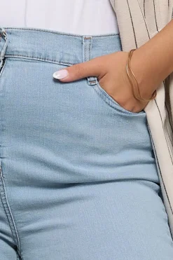 Jeans & Jeggings><noscript><img width=