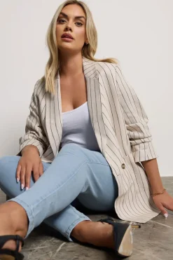 Jeans & Jeggings><noscript><img width=
