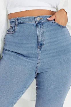 Jeans & Jeggings><noscript><img width=