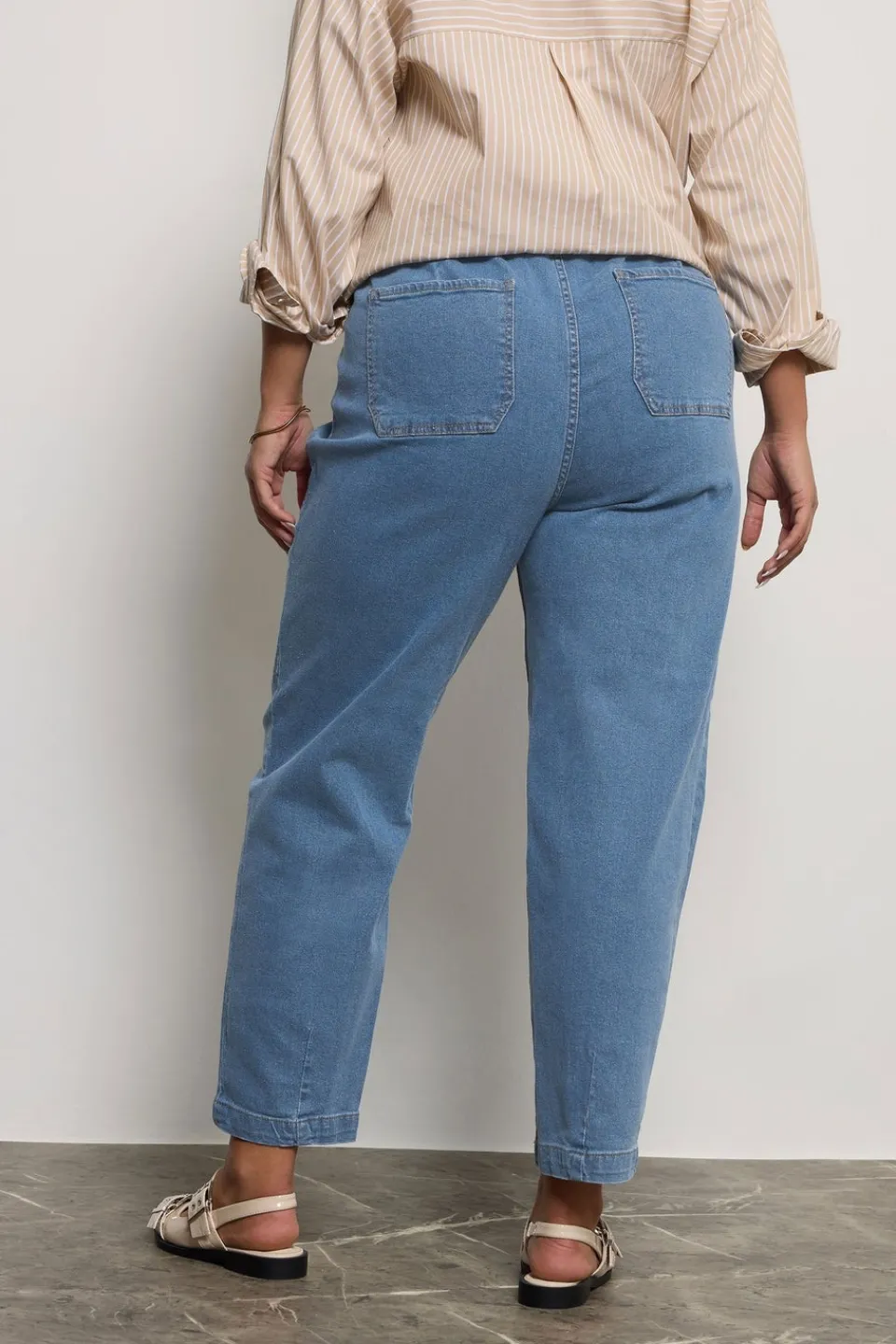 Jeans & Jeggings>YOURS Curve Mid Blue Stretch Denim Barrel Jeans