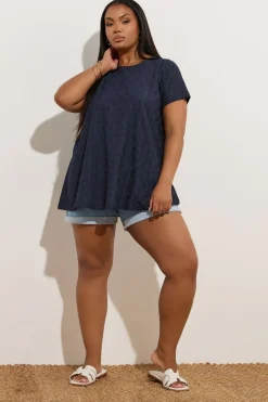 T-Shirts>YOURS Curve Navy Blue Broderie Anglaise Textured Swing Top