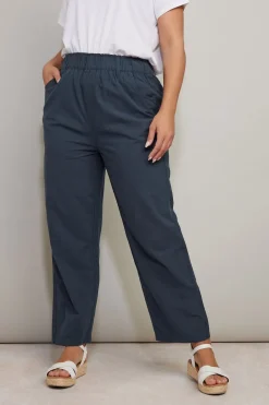 Trousers><noscript><img width=