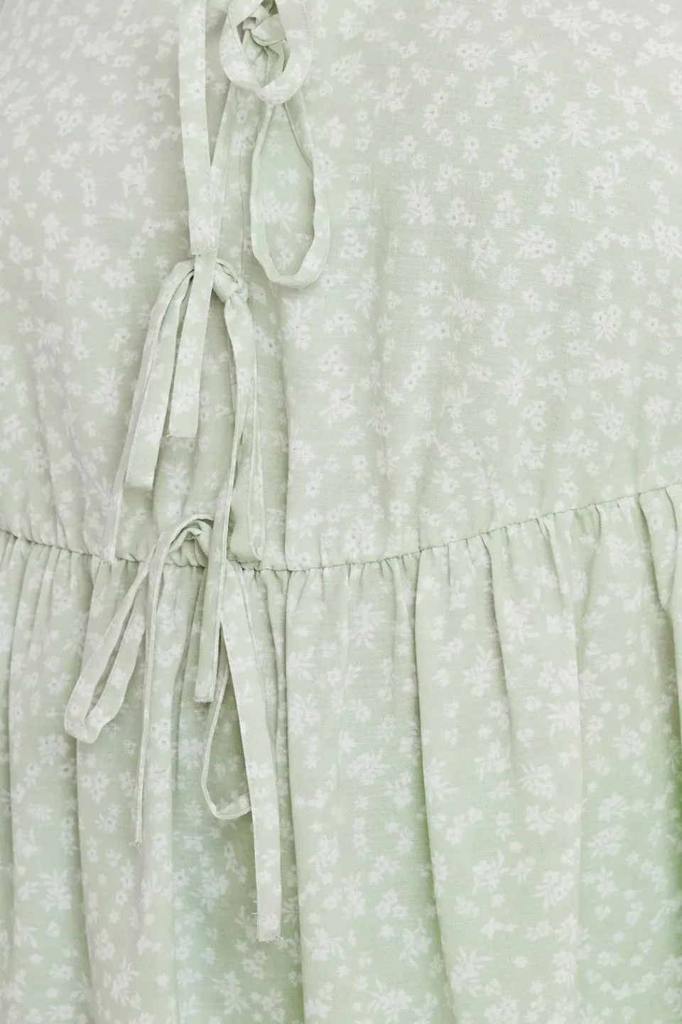 Tops>YOURS Curve Sage Green Ditsy Floral Tie Front Peplum Top