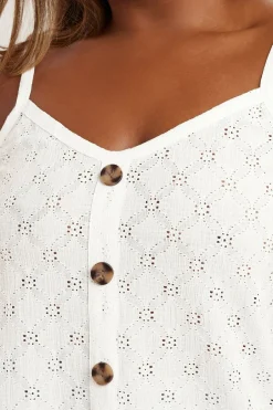 Tops><noscript><img width=